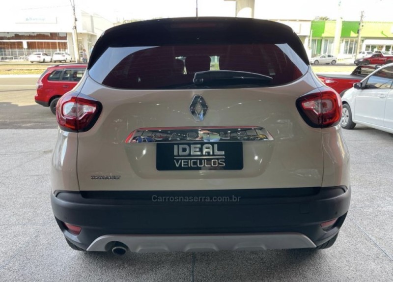 CAPTUR 1.6 16V FLEX ZEN AUTOMÁTICO - 2018 - NOVO HAMBURGO