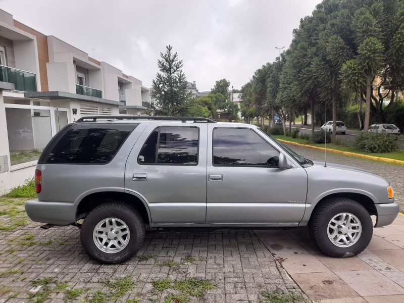 BLAZER 4.3 SFI DLX 4X2 V6 12V GASOLINA 4P MANUAL - 1997 - FARROUPILHA