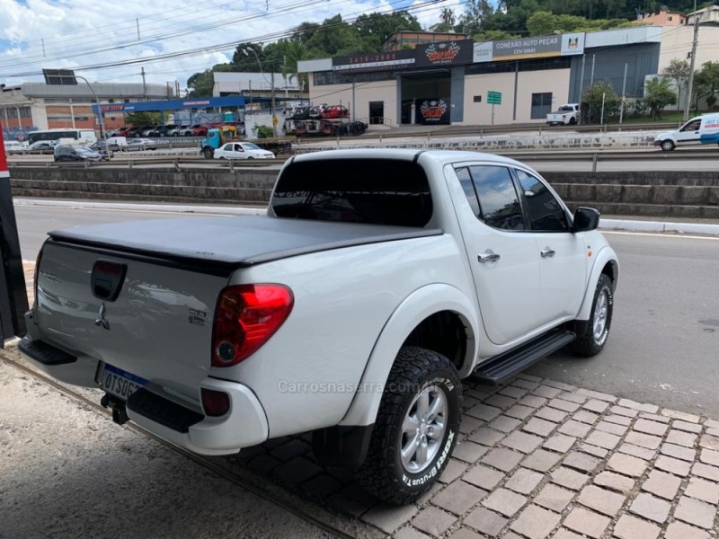 L200 TRITON 2.4 HLS 4X2 CD 16V FLEX 4P MANUAL - 2015 - CAXIAS DO SUL