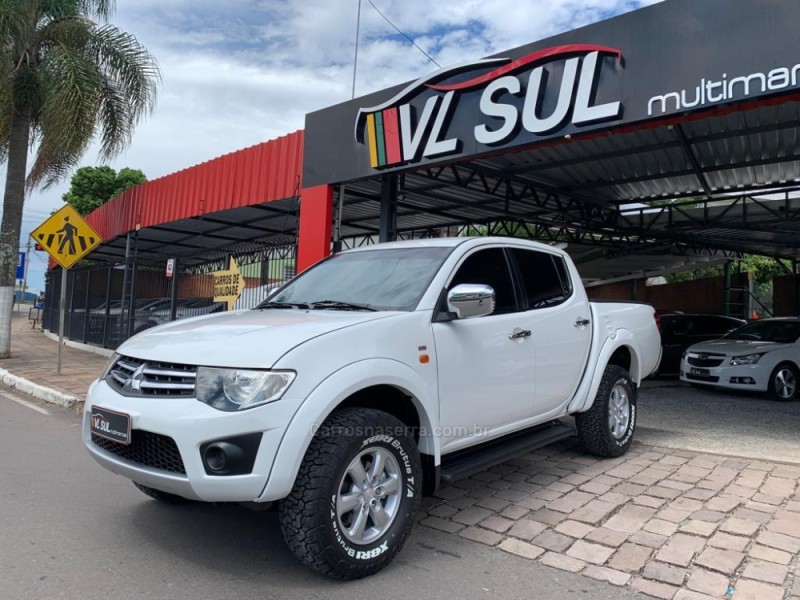 L200 TRITON 2.4 HLS 4X2 CD 16V FLEX 4P MANUAL - 2015 - CAXIAS DO SUL