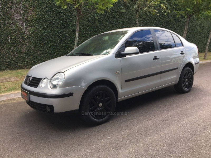 POLO SEDAN 1.6 MI 8V FLEX 4P MANUAL - 2006 - CAMPO BOM