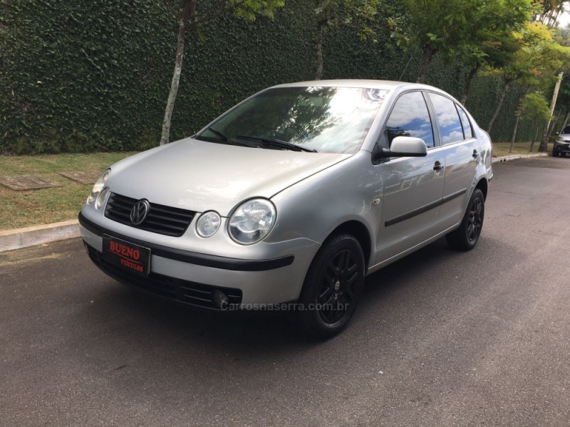 POLO SEDAN 1.6 MI 8V FLEX 4P MANUAL - 2006 - CAMPO BOM