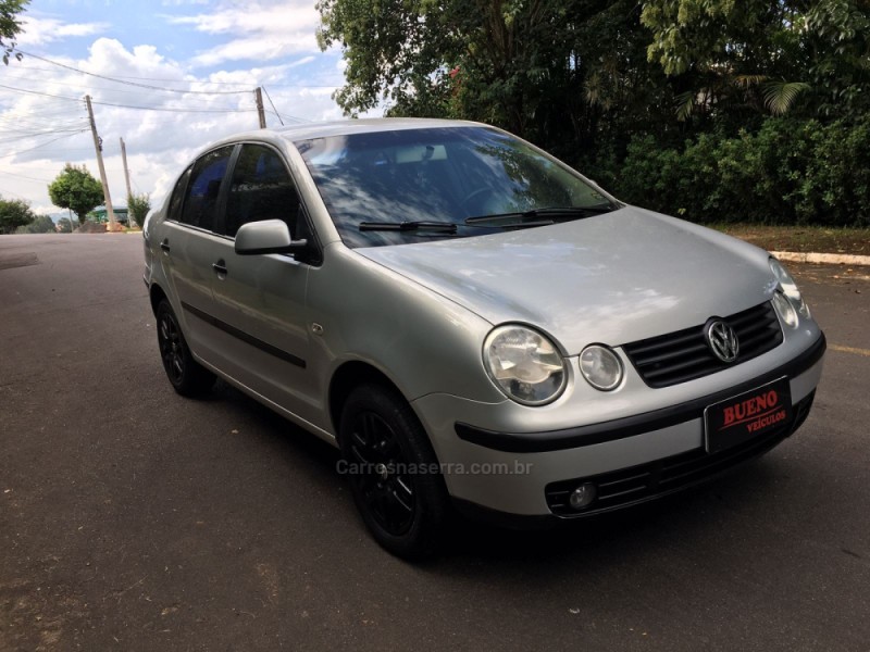 polo sedan 1.6 mi 8v flex 4p manual 2006 campo bom