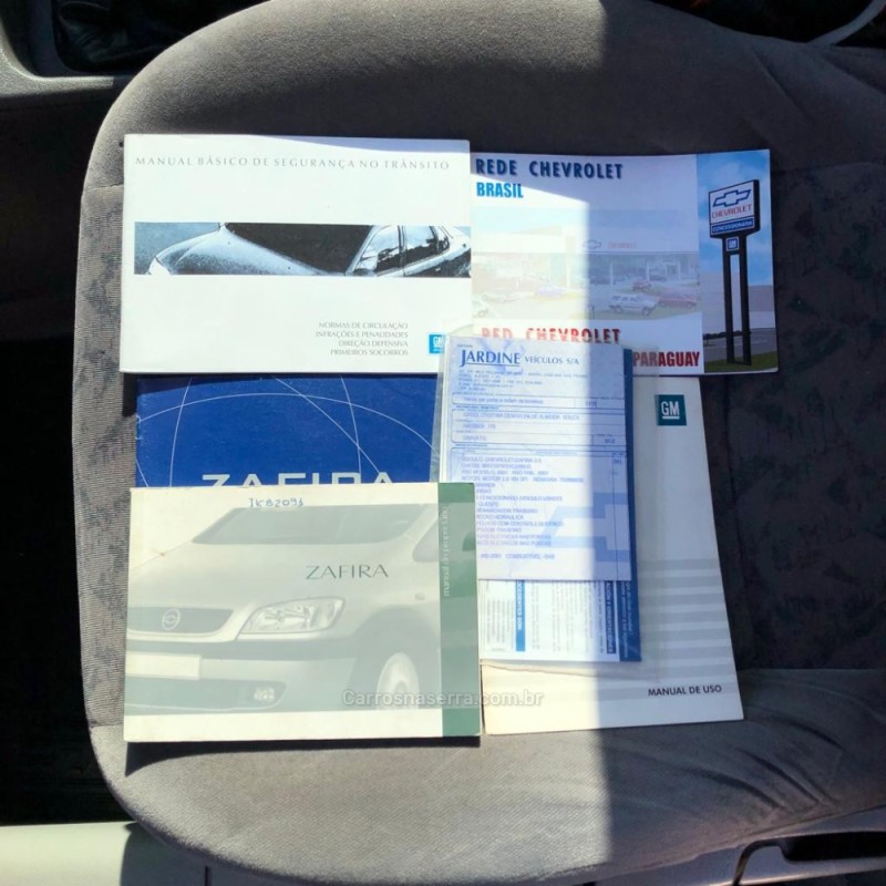 ZAFIRA 2.0 MPFI CD 16V GASOLINA 4P MANUAL - 2001 - PAROBé