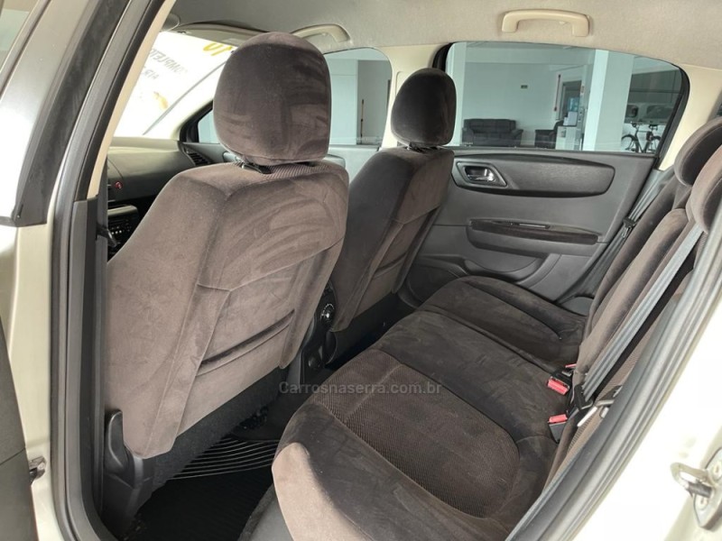 C4 1.6 GLX 16V FLEX 4P MANUAL - 2010 - TAQUARA