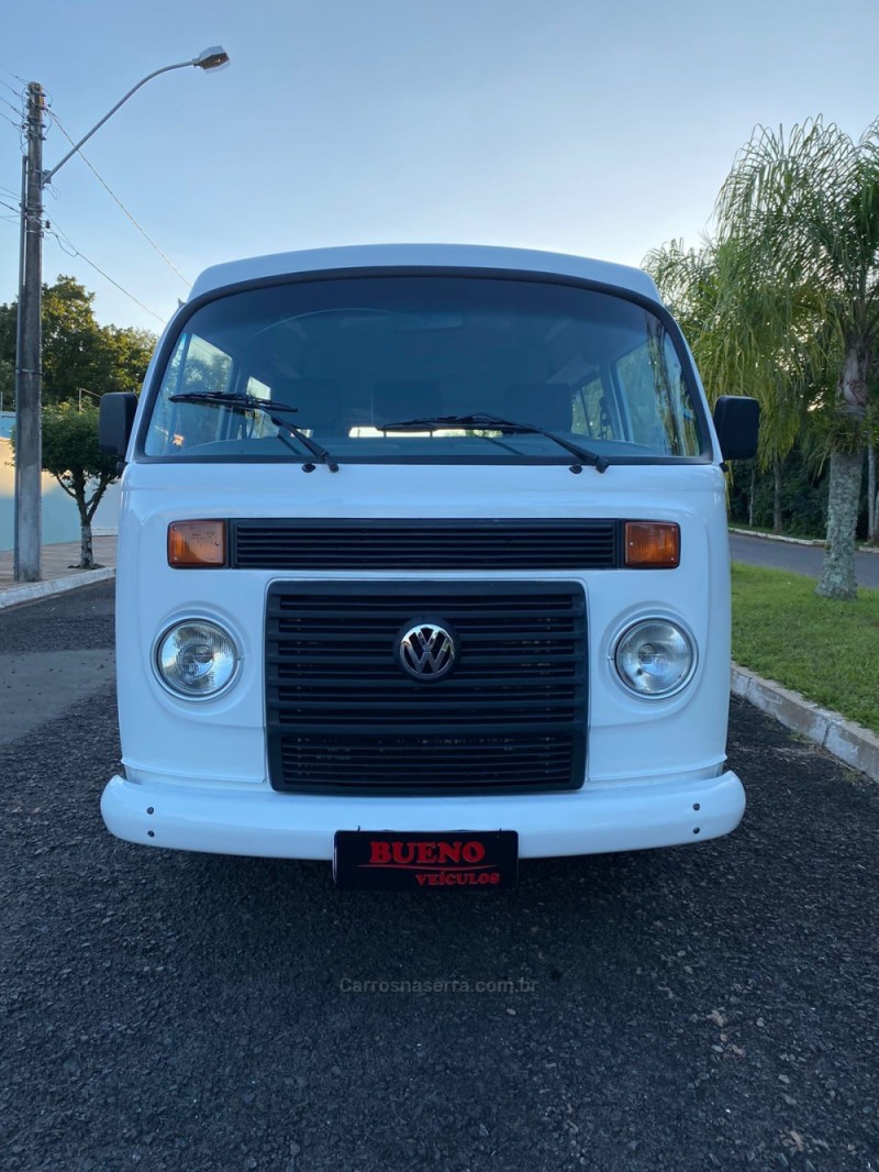 KOMBI 1.4 MI STD 8V FLEX 4P MANUAL - 2014 - CAMPO BOM