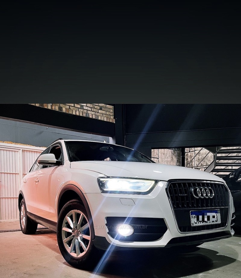 Q3 2.0 TFSI AMBIENTE QUATTRO 4P GASOLINA S TRONIC