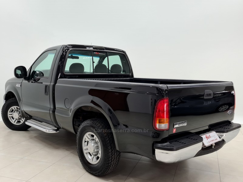 F-250 3.9 XLT 4X2 CS DIESEL 2P MANUAL - 2010 - SANTA CRUZ DO SUL