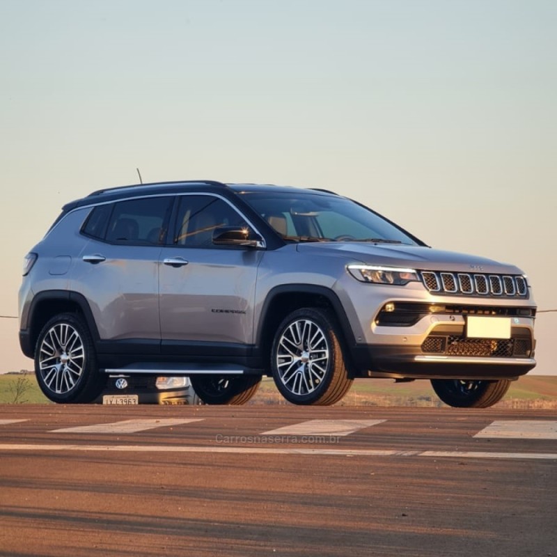 COMPASS 1.3 LIMITED T270 16V TURBO FLEX 4P AUTOMÁTICO - 2022 - LAGOA VERMELHA