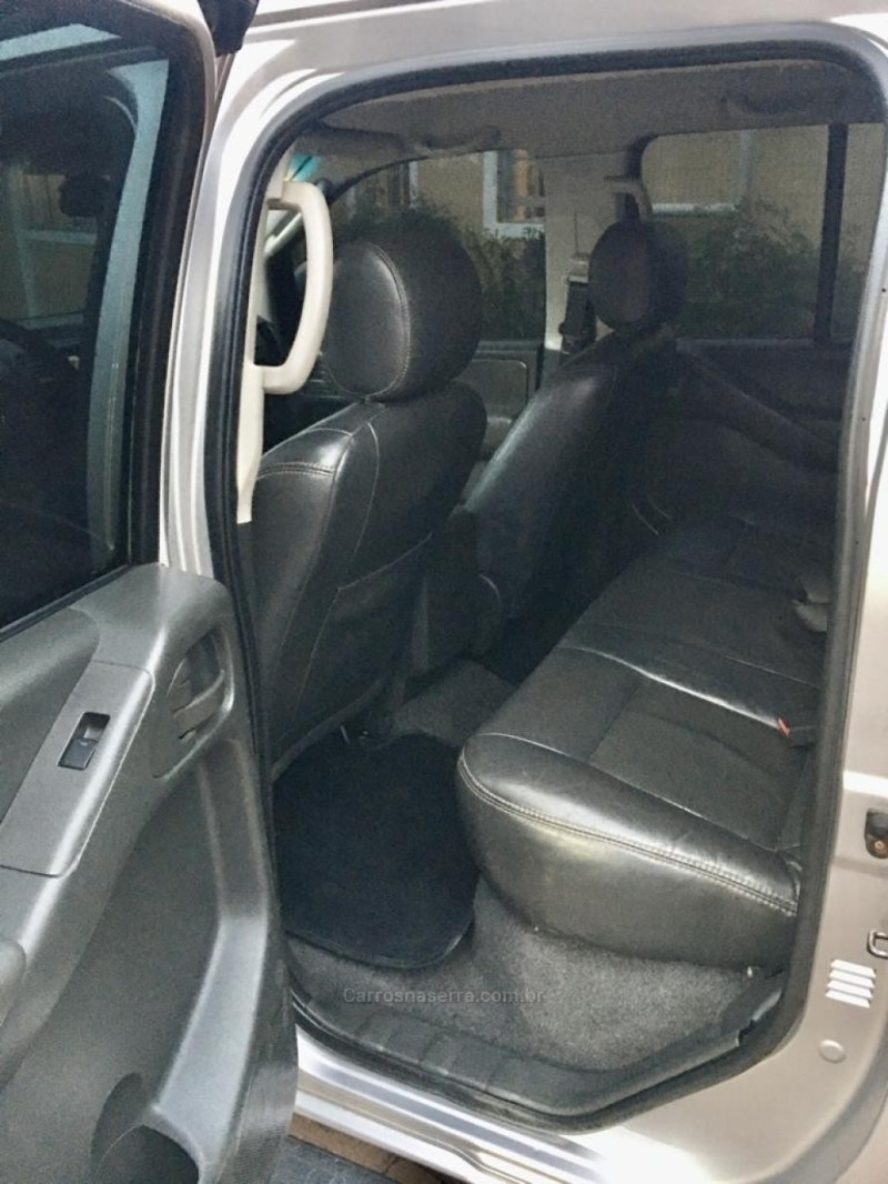 FRONTIER 2.5 XE 4X4 CD TURBO ELETRONIC DIESEL 4P MANUAL - 2013 - ROLANTE