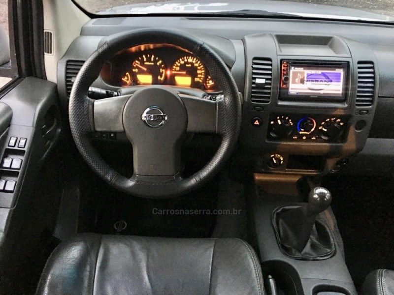FRONTIER 2.5 XE 4X4 CD TURBO ELETRONIC DIESEL 4P MANUAL - 2013 - ROLANTE