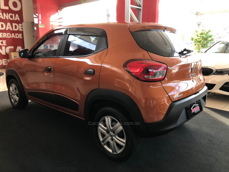 KWID 1.0 12V SCE FLEX ZEN MANUAL - 2020 - IGREJINHA
