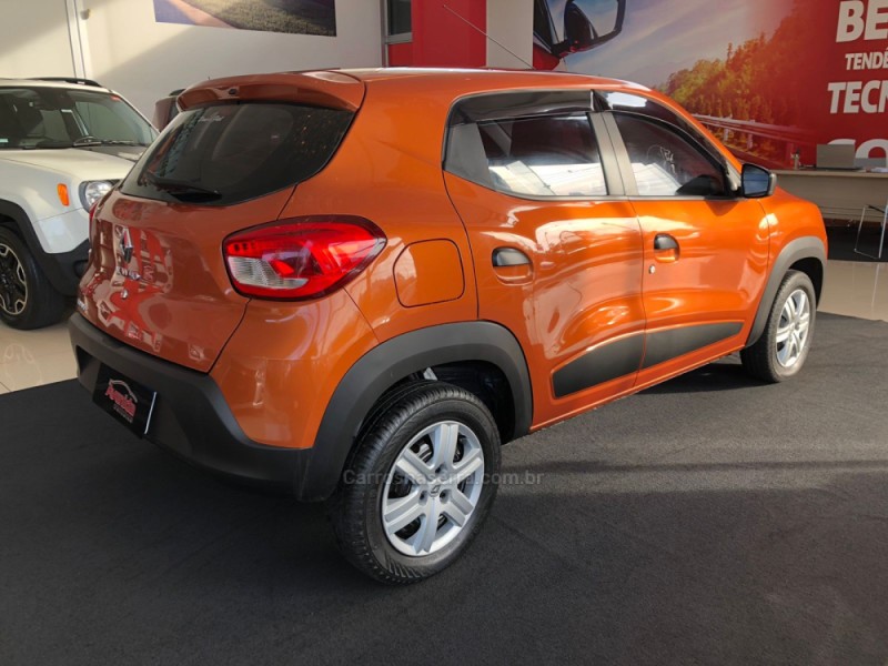 KWID 1.0 12V SCE FLEX ZEN MANUAL - 2020 - IGREJINHA