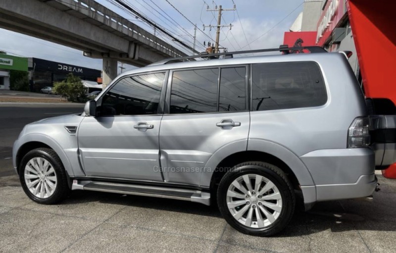 PAJERO FULL 3.2 HPE 4X4 16V DIESEL 4P AUTOMÁTICO - 2015 - NOVO HAMBURGO