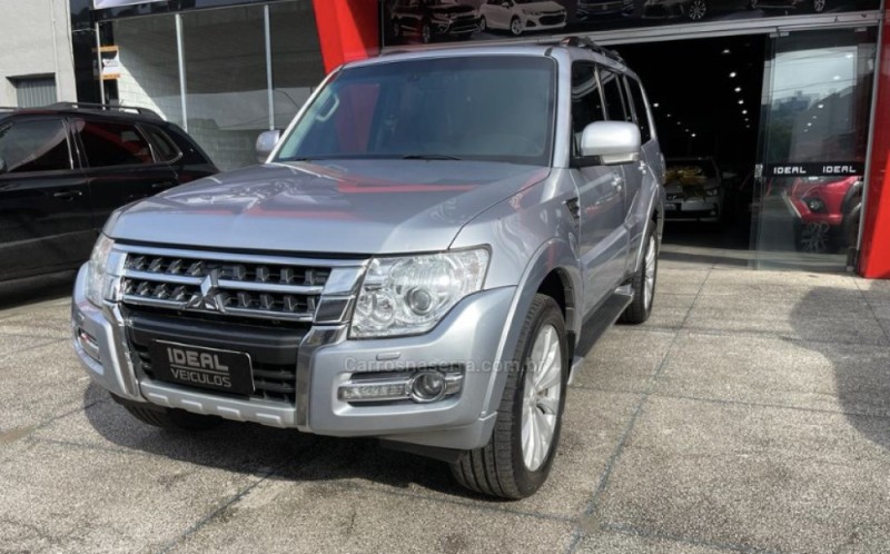 PAJERO FULL 3.2 HPE 4X4 16V DIESEL 4P AUTOMÁTICO - 2015 - NOVO HAMBURGO