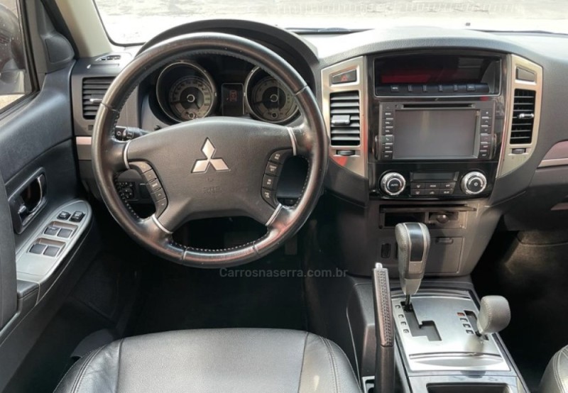 PAJERO FULL 3.2 HPE 4X4 16V DIESEL 4P AUTOMÁTICO - 2015 - NOVO HAMBURGO