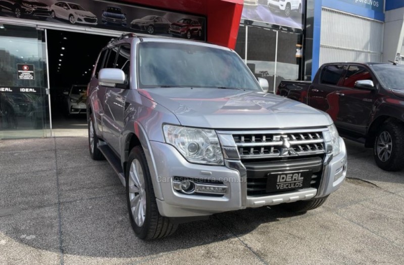 PAJERO FULL 3.2 HPE 4X4 16V DIESEL 4P AUTOMÁTICO - 2015 - NOVO HAMBURGO