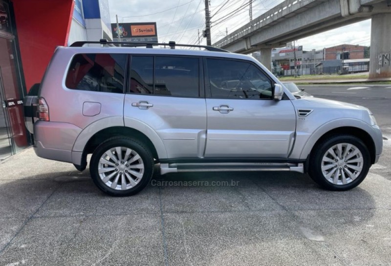 PAJERO FULL 3.2 HPE 4X4 16V DIESEL 4P AUTOMÁTICO - 2015 - NOVO HAMBURGO