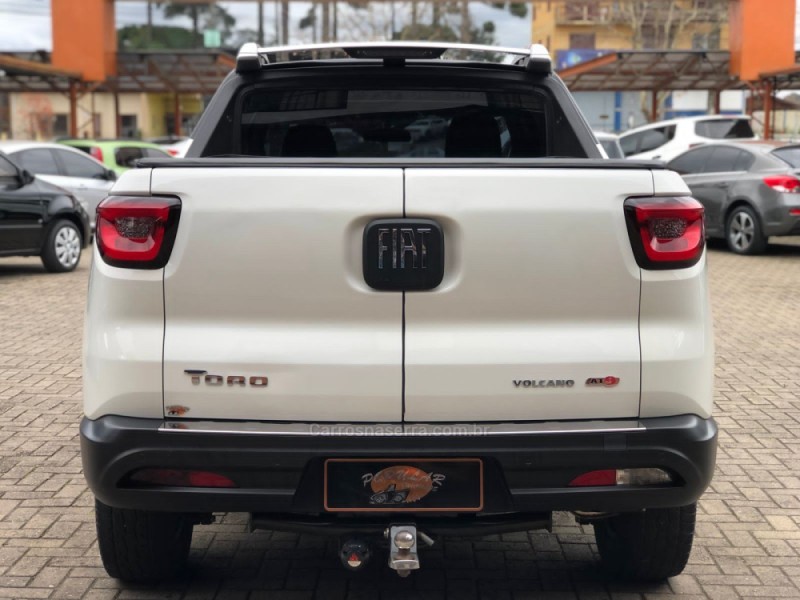 TORO 2.0 16V TURBO DIESEL VOLCANO 4WD AUTOMÁTICO - 2017 - CANELA