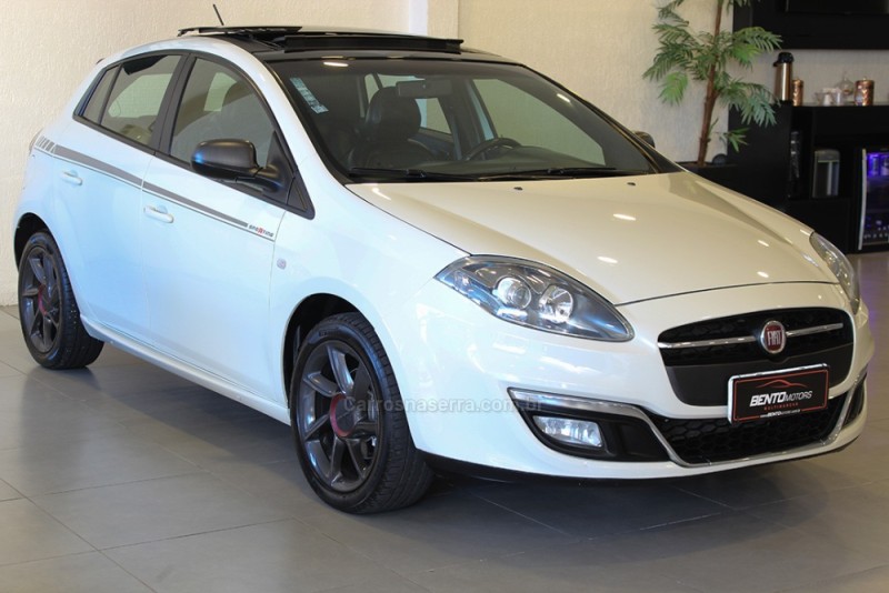 BRAVO 1.8 SPORTING 16V FLEX 4P AUTOMATIZADO - 2016 - BENTO GONçALVES