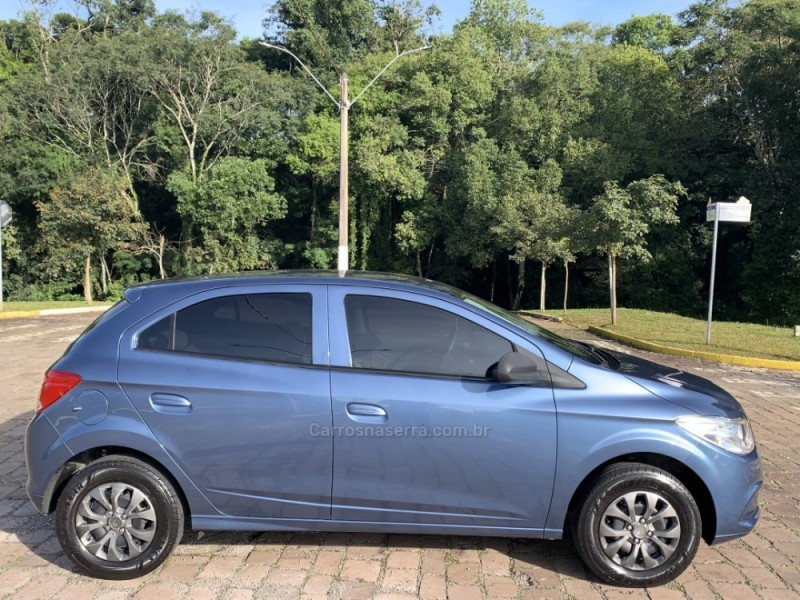 ONIX 1.0 MPFI LT 8V FLEX 4P MANUAL - 2015 - GUAPORé