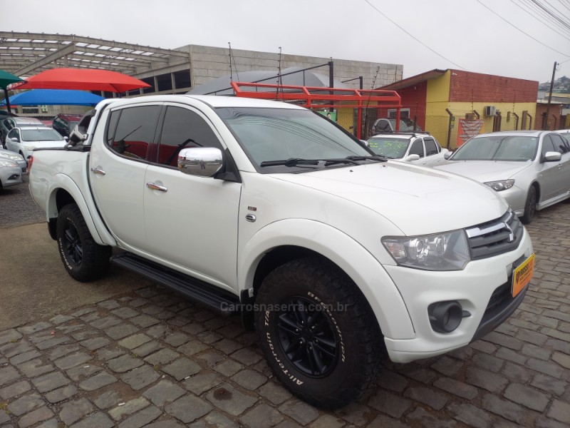 L200 TRITON 3.5 HPE 4X4 CD V6 24V FLEX 4P AUTOMÁTICO - 2015 - FARROUPILHA