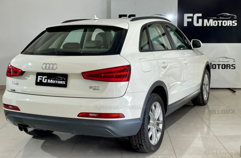 Q3 2.0 TFSI AMBIENTE QUATTRO 4P GASOLINA S TRONIC - 2013 - NOVO HAMBURGO