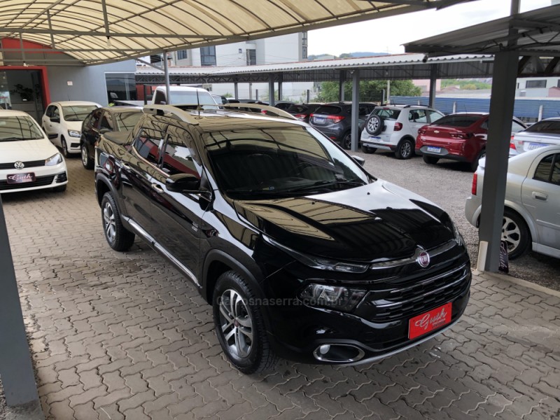 TORO 2.0 16V TURBO DIESEL VOLCANO 4WD AUTOMÁTICO - 2018 - BOM PRINCíPIO