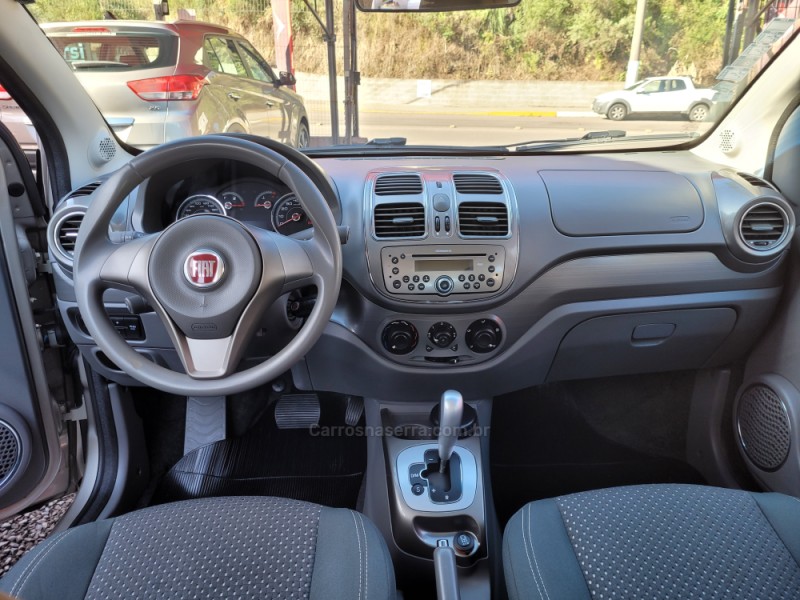 GRAND SIENA 1.6 MPI ESSENCE 16V FLEX 4P AUTOMATIZADO - 2013 - CARLOS BARBOSA