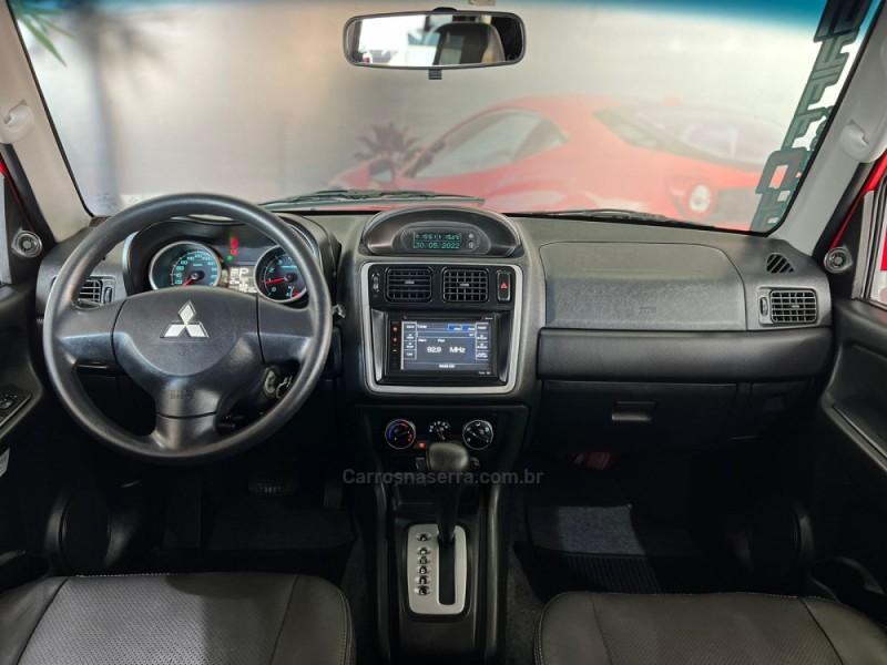 PAJERO TR4 2.0 4X4 16V 140CV FLEX 4P AUTOMÁTICO - 2015 - DOIS IRMãOS