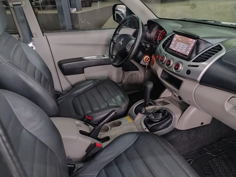 L200 TRITON 3.2 HPE 4X4 CD 16V TURBO INTERCOOLER DIESEL 4P AUTOMÁTICO - 2013 - CAMPO BOM