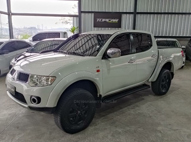 L200 TRITON 3.2 HPE 4X4 CD 16V TURBO INTERCOOLER DIESEL 4P AUTOMÁTICO - 2013 - CAMPO BOM