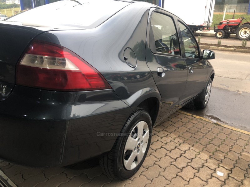 PRISMA 1.4 MPFI MAXX 8V FLEX 4P MANUAL - 2009 - VALE REAL