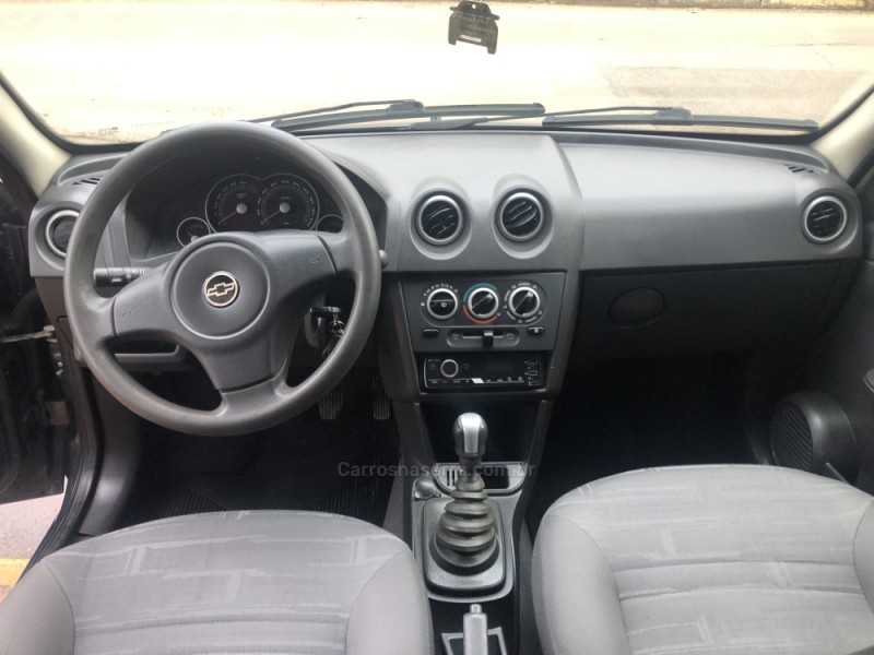 PRISMA 1.4 MPFI MAXX 8V FLEX 4P MANUAL - 2009 - VALE REAL