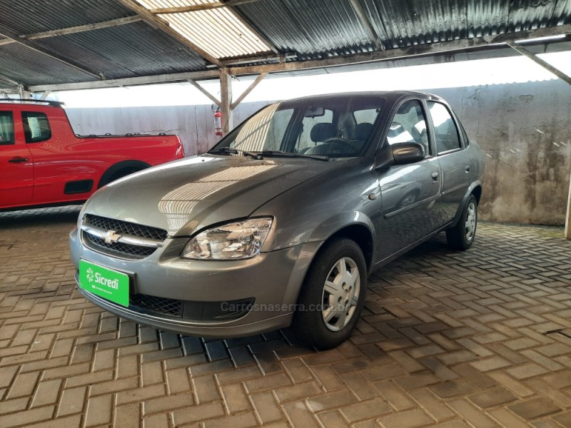 CLASSIC 1.0 MPFI LS 8V FLEX 4P MANUAL - 2012 - GARIBALDI
