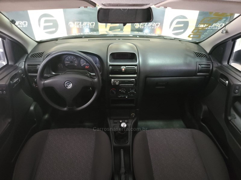 ASTRA 2.0 MPFI ADVANTAGE 8V FLEX 2P MANUAL - 2007 - PORTãO