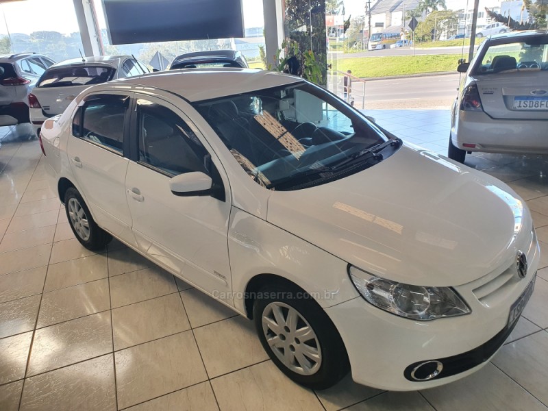 VOYAGE 1.6 MI 8V FLEX 4P MANUAL - 2012 - FARROUPILHA