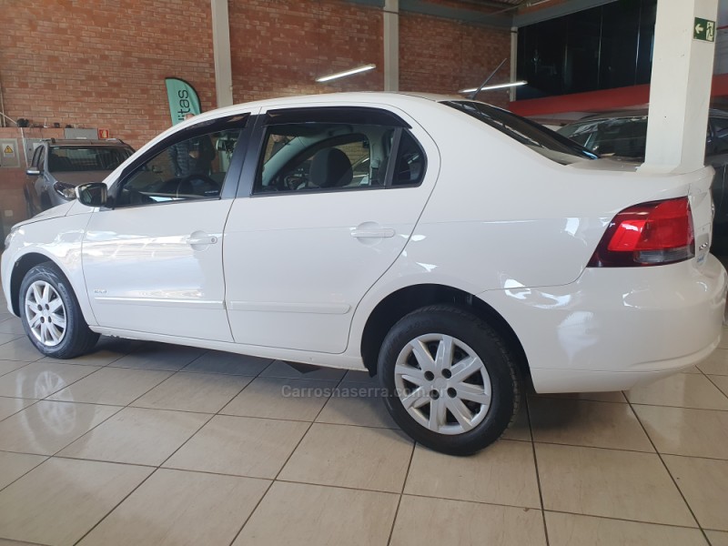 VOYAGE 1.6 MI 8V FLEX 4P MANUAL - 2012 - FARROUPILHA