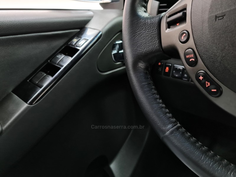 FRONTIER 2.5 SL 4X4 CD TURBO ELETRONIC DIESEL 4P AUTOMÁTICO - 2015 - SANTA CRUZ DO SUL