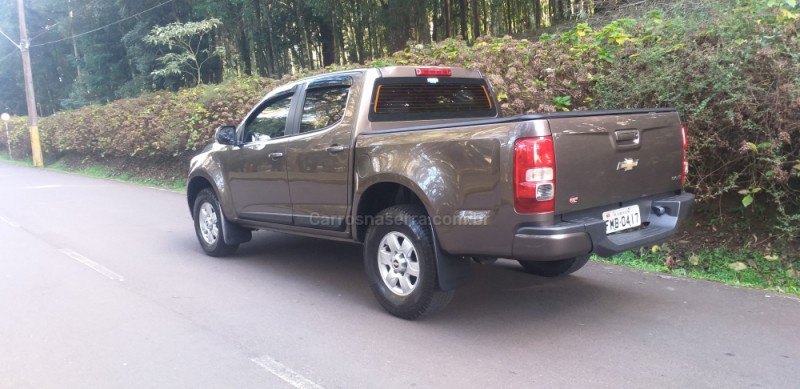 S10 2.4 LT 4X2 CD 8V FLEX 4P MANUAL - 2014 - BENTO GONçALVES