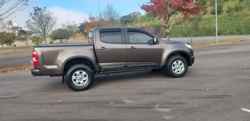 S10 2.4 LT 4X2 CD 8V FLEX 4P MANUAL - 2014 - BENTO GONçALVES