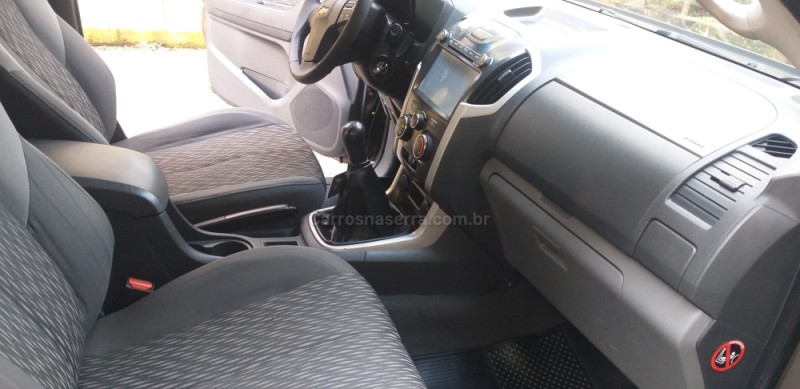 S10 2.4 LT 4X2 CD 8V FLEX 4P MANUAL - 2014 - BENTO GONçALVES