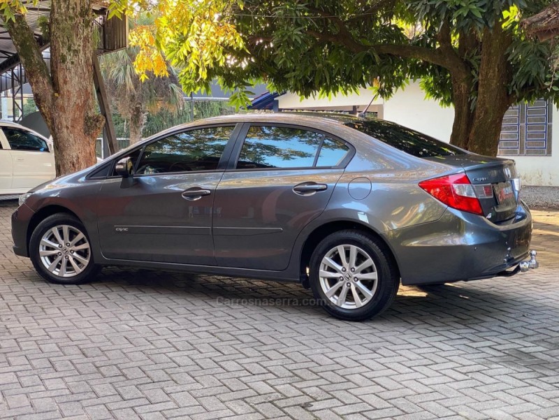 CIVIC 2.0 LXR 16V FLEX 4P AUTOMÁTICO - 2014 - PAROBé