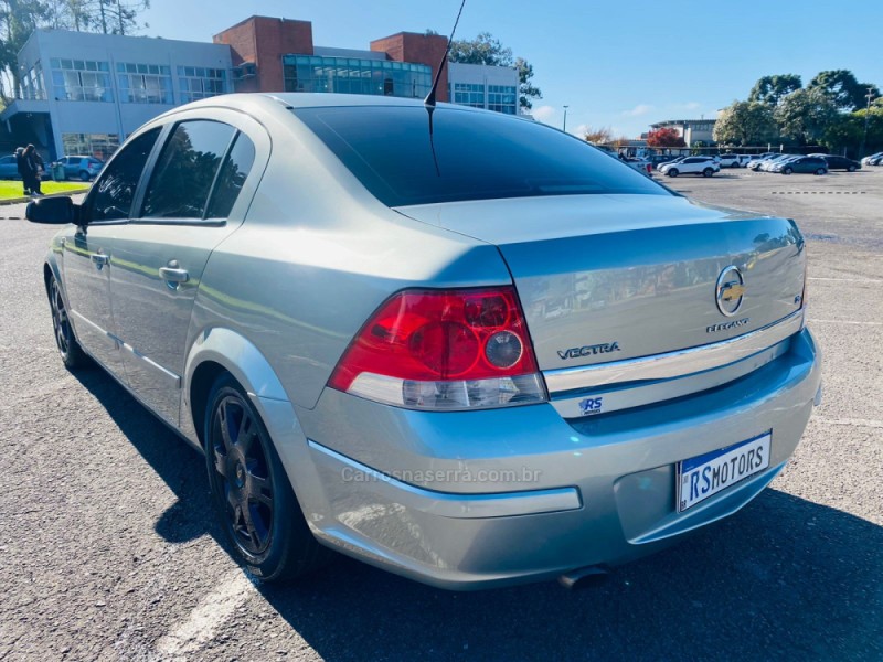 VECTRA 2.0 MPFI ELEGANCE 8V FLEX 4P MANUAL - 2006 - CAXIAS DO SUL
