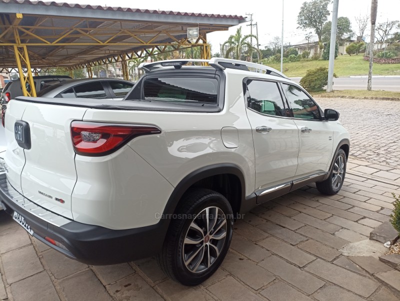 toro 2.0 16v turbo diesel volcano 4wd automatico 2021 veranopolis