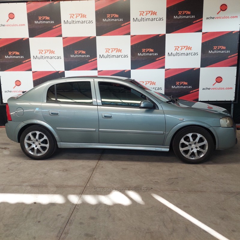 ASTRA 2.0 MPFI 8V FLEX 4P MANUAL - 2003 - SãO SEBASTIãO DO CAí