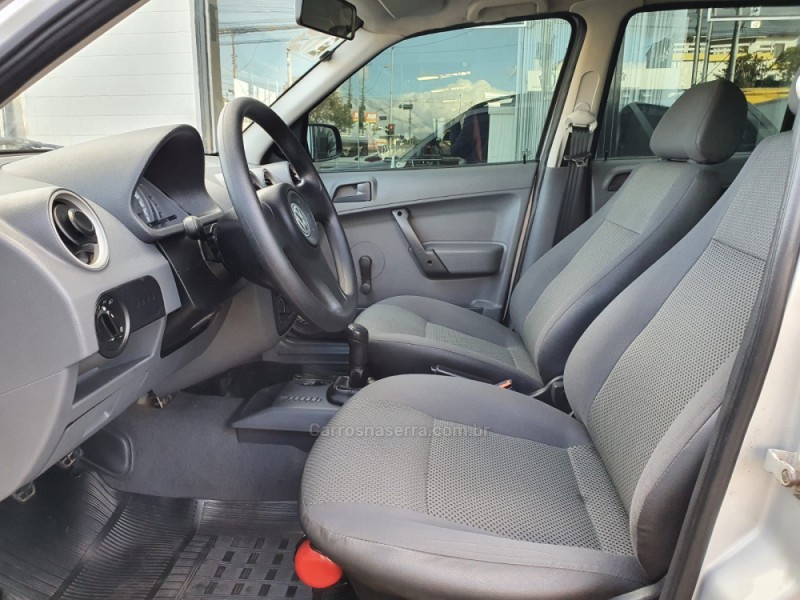 PARATI 1.6 MI 8V FLEX 4P MANUAL G.IV - 2008 - CAXIAS DO SUL