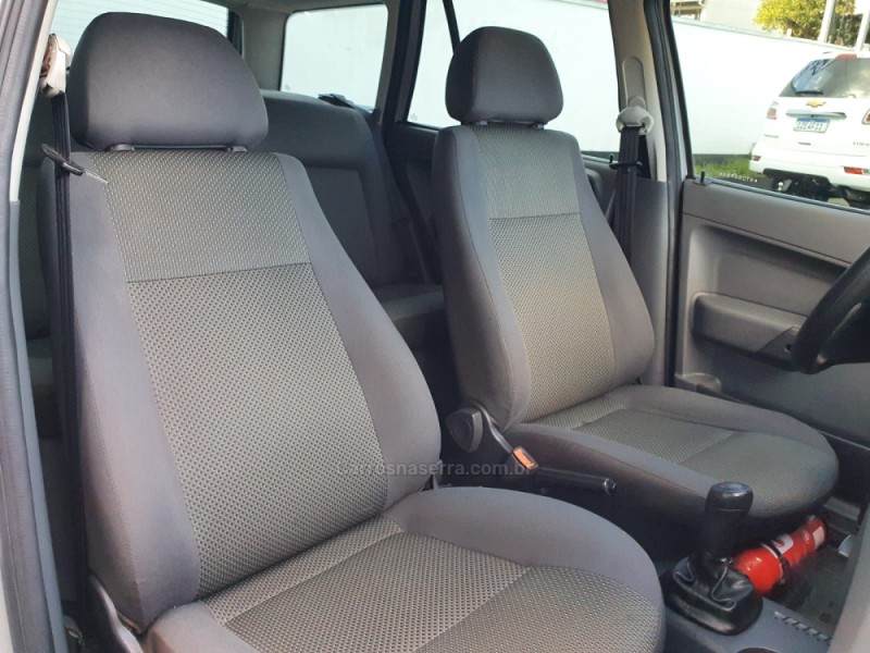PARATI 1.6 MI 8V FLEX 4P MANUAL G.IV - 2008 - CAXIAS DO SUL