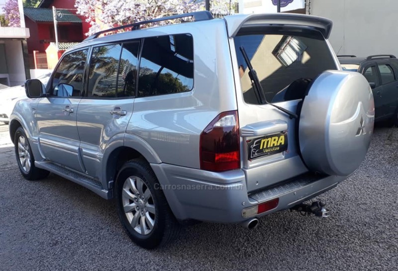 PAJERO FULL 3.8 HPE 4X4 V6 24V GASOLINA 4P AUTOMÁTICO - 2007 - CAXIAS DO SUL