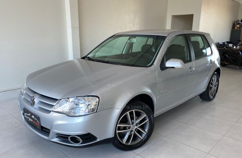 GOLF 1.6 MI SPORTLINE 8V FLEX 4P MANUAL - 2010 - PASSO FUNDO